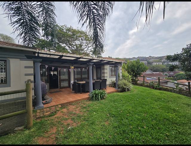 3 BEDROOM HOUSE FOR SALE IN SEAWARD ESTATES